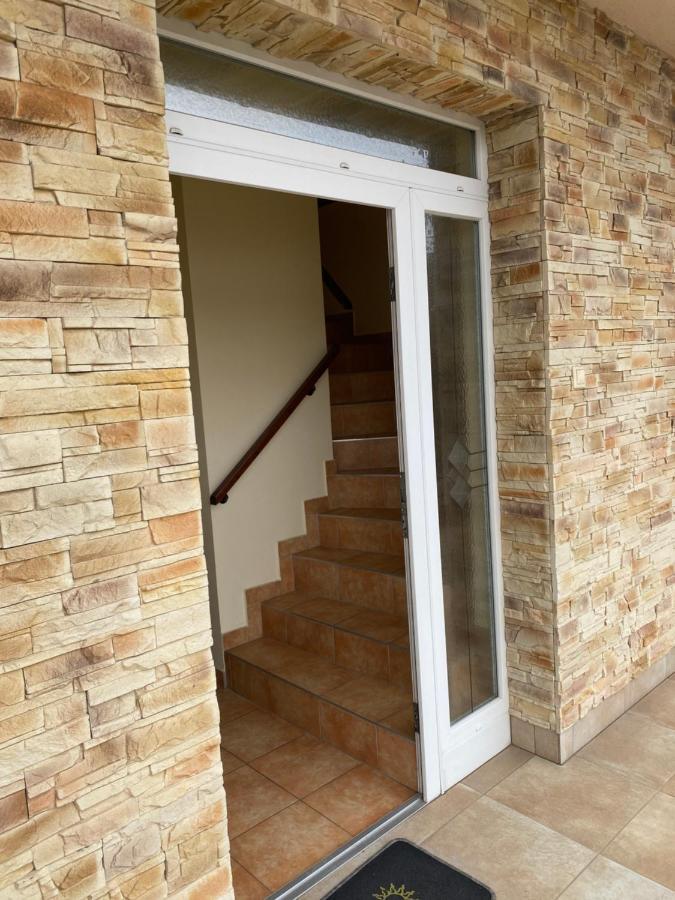 Aura Apartman Hajdúszoboszló Extérieur photo