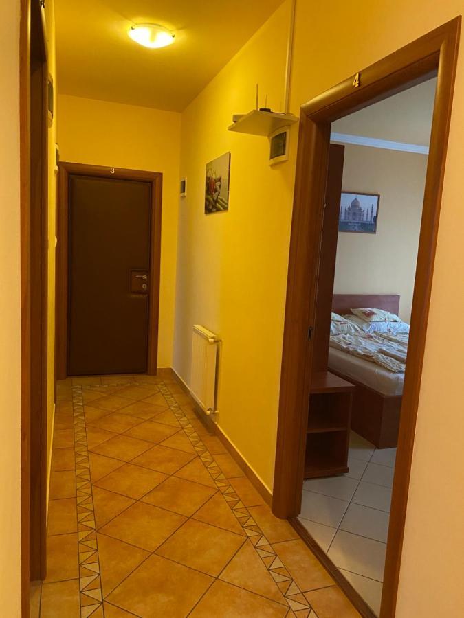 Aura Apartman Hajdúszoboszló Extérieur photo
